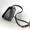 LV-99-8580ffb02424.webp Fendi C’mon Medium Shoulder Bag Black 21cm/ 8.3in
