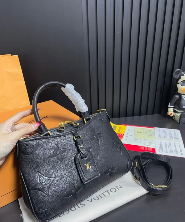 LV1-2-9af77f4ef516.webp Louis Vuitton Trianon Pm Monogram Empreinte Black 28Cm M46488, Designer Handbags, Womens Purse, luxury bags