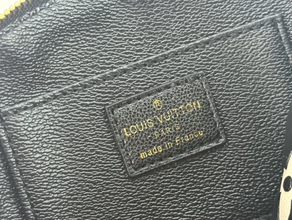 LV2-11-e7f8869108b5.webp Louis Vuitton Cosmetic Pouch Pm Black 17Cm M59086, Designer Handbags, Womens Purse, luxury bags