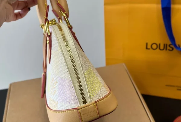 LV4-1-2-eafb1478cd0a.webp Louis Vuitton Alma Bb Damier Canvas Peach 23Cm N40516, Designer Handbags, Womens Purse, luxury bags
