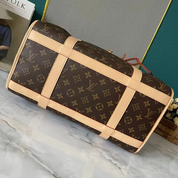 LV4-4-1-95bb7fd0e4d6.webp Louis Vuitton Dog Carrier 40 Monogram Canvas 45Cm M45662, Designer Handbags, Womens Purse, luxury bags
