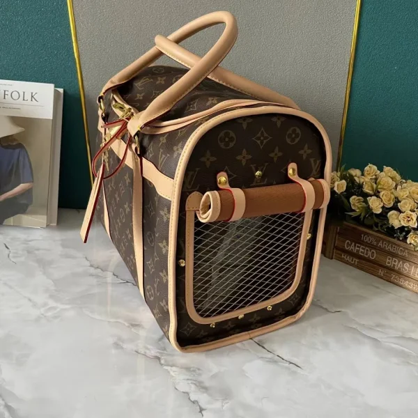 LV6-2-1-300870161e14.webp Louis Vuitton Dog Carrier 40 Monogram Canvas 45Cm M45662, Designer Handbags, Womens Purse, luxury bags