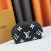 LV6-7-a4b9df22beed.webp Louis Vuitton Cosmetic Pouch Pm Black 17Cm M59086, Designer Handbags, Womens Purse, luxury bags