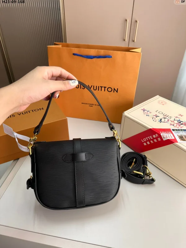LVB01119-b1e11d718470.webp Louis Vuitton Saumur Bb Bag Black 20Cm M23469, Designer Handbags, Womens Purse, luxury bags