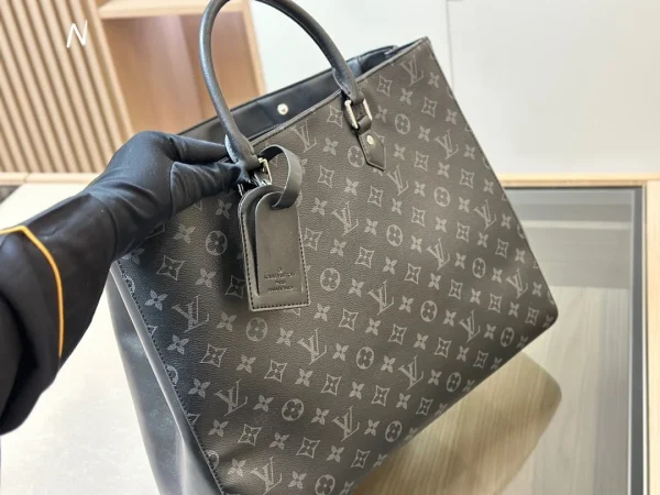 LVB08-1-1-870e22d5a058.webp Louis Vuitton Monogram Eclipse Grand Sac Tote Black 33Cm, Designer Handbags, Womens Purse, luxury bags