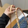 LVB5-1-2-8440f449ef70.webp Louis Vuitton Hills Pochette Denim Blue 27Cm M82949, Designer Handbags, Womens Purse, luxury bags