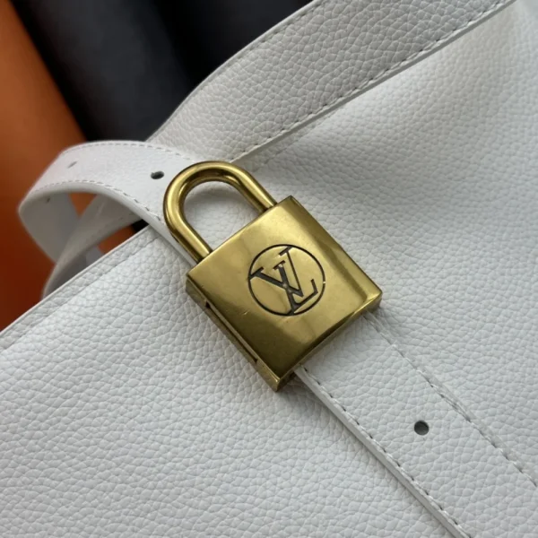 LVB6-44-be9290fa8754.webp Louis Vuitton Low Key Cabas Mm Grained Calfskin White 47cm/ 18.5in, Designer Handbags, Womens Purse, luxury bags