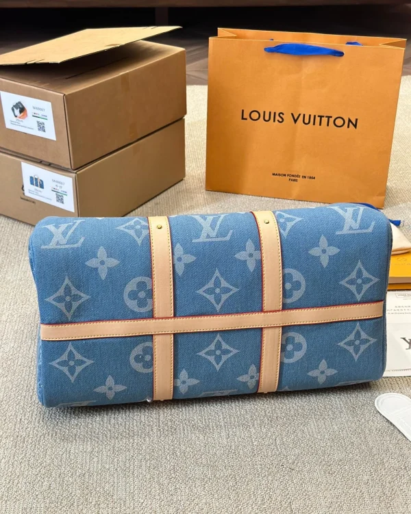 LVB6-6-788c63310537.webp Louis Vuitton Keepall Bandouli Re Denim Blue 40Cm M24315, Designer Handbags, Womens Purse, luxury bags