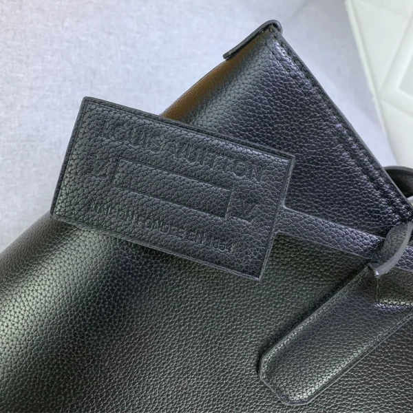 LVB7-9-8de83e5ed820.webp Louis Vuitton Pilot Tote Cowhide Leather Black 40Cm M24771, Designer Handbags, Womens Purse, luxury bags
