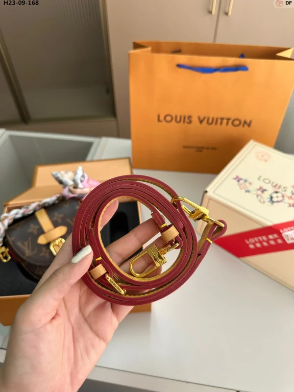 LVB708-762b7c8aa4fb.webp Louis Vuitton Chantilly Micro Bag Brown 12Cm M46643, Designer Handbags, Womens Purse, luxury bags