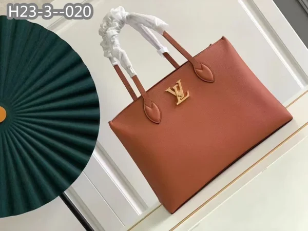 LVBAGS-2-177-a5db5776f53f.webp Louis Vuitton Lockme Shopper Brown 42Cm M58927, Designer Handbags, Womens Purse, luxury bags