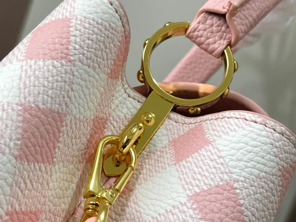 LVBAGS-5-201-89e44864507c.webp Louis Vuitton Capucines Bb Pink 27Cm M20717, Designer Handbags, Womens Purse, luxury bags