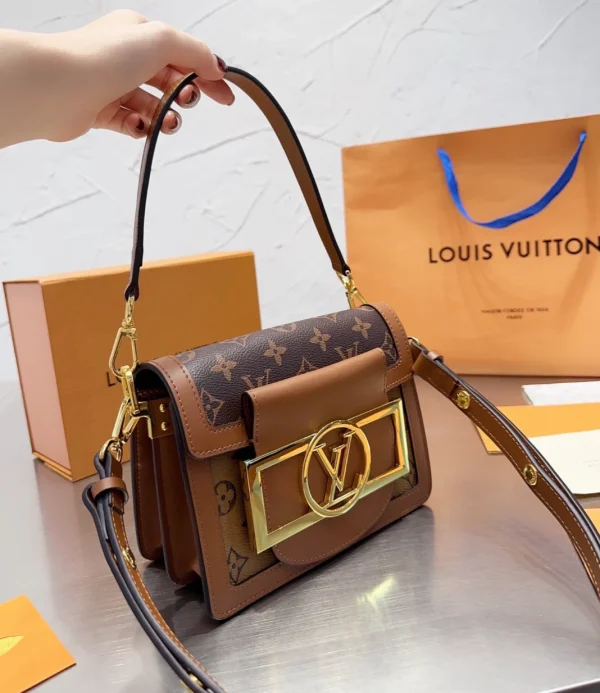 LVBAGS-5-8-32ade1793e2b.webp Louis Vuitton Mini Dauphine Lock Xl Brown 20Cm M46537, Designer Handbags, Womens Purse, luxury bags