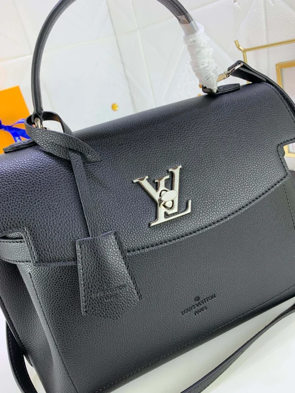 LVBAGS-6-108-7064c20a94f7.webp Louis Vuitton Lockme Ever Black 46Cm M51395, Designer Handbags, Womens Purse, luxury bags
