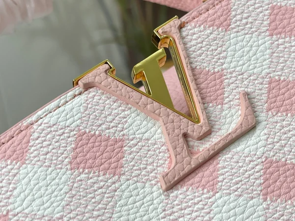 LVBAGS-6-200-9c6ac4f0e8c2.webp Louis Vuitton Capucines Bb Pink 27Cm M20717, Designer Handbags, Womens Purse, luxury bags
