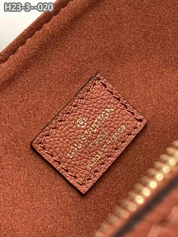 LVBAGS-7-141-706d28a50530.webp Louis Vuitton Lockme Shopper Brown 42Cm M58927, Designer Handbags, Womens Purse, luxury bags