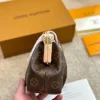 LVBB07-15-f90e0592f9ed.webp Louis Vuitton Monogram Clutch Bag Brown 28Cm M46544, Designer Handbags, Womens Purse, luxury bags