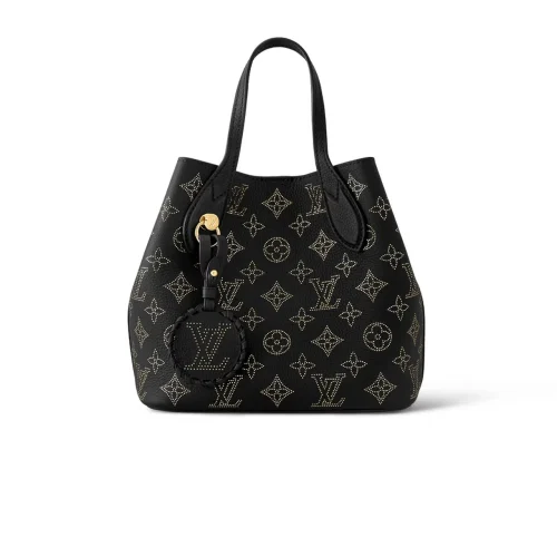 LVBB1-23-9675948e5b01.webp Louis Vuitton Blossom Pm Black 20Cm M23393, Designer Handbags, Womens Purse, luxury bags
