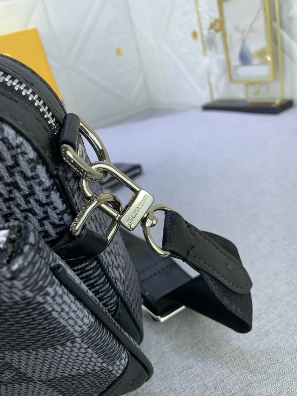 LVBB3-2-29fd83bdc714.webp Louis Vuitton Trio Messenger Bag Damier Canvas Black 25Cm N50017, Designer Handbags, Womens Purse, luxury bags