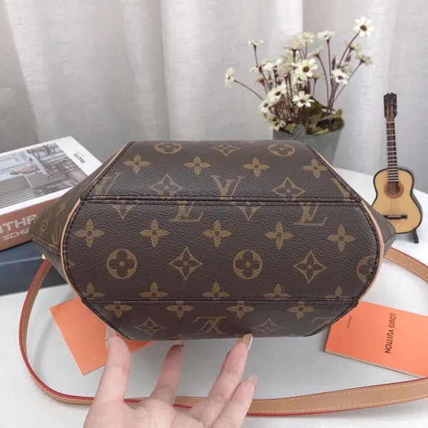 LVBBB7-fae73b16d5b9.webp Louis Vuitton Ellipse Pm Bag ‘Monogram Coated’ 35Cm M46196, Designer Handbags, Womens Purse, luxury bags