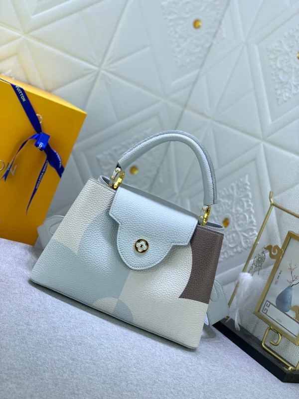 LVCIA05-b7664a2aabe4.webp Louis Vuitton Capucines Ice Age White 27Cm, Designer Handbags, Womens Purse, luxury bags
