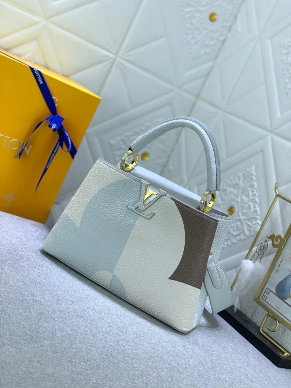LVCIA08-505c0082ef6f.webp Louis Vuitton Capucines Ice Age White 27Cm, Designer Handbags, Womens Purse, luxury bags