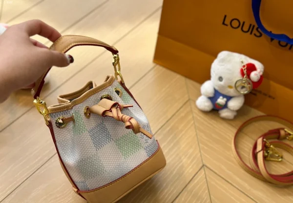 LVS1-7-7272dbcaf422.webp Louis Vuitton Nano No Damier Canvas Pistachio 16Cm N40640, Designer Handbags, Womens Purse, luxury bags
