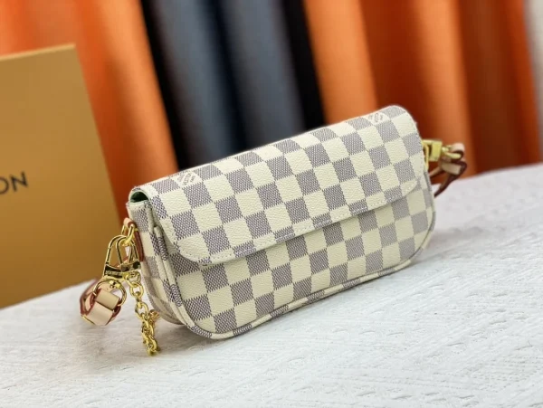LVYWOCBDE02-937222bdb885.webp Louis Vuitton Ivy Wallet On Chain Bag Damier Ebene Beige 23cm/9in, Designer Handbags, Womens Purse, luxury bags
