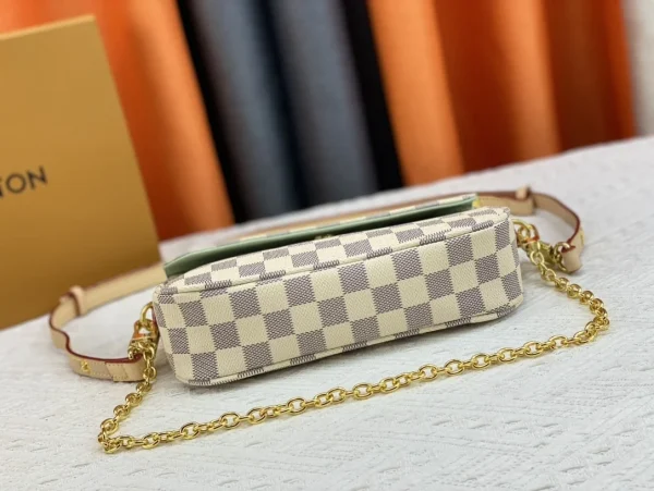 LVYWOCBDE05-376a3bc698cc.webp Louis Vuitton Ivy Wallet On Chain Bag Damier Ebene Beige 23cm/9in, Designer Handbags, Womens Purse, luxury bags