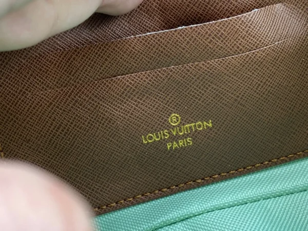 LVYWOCBDE08-208bed5fbe95.webp Louis Vuitton Ivy Wallet On Chain Bag Damier Ebene Beige 23cm/9in, Designer Handbags, Womens Purse, luxury bags