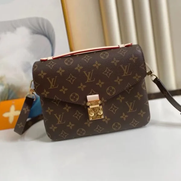 Lv-1-1-7cf0dcf924e6.webp Louis Vuitton Louis Vuitton Pochette Mtis 25cm, Designer Handbags, Womens Purse, luxury bags
