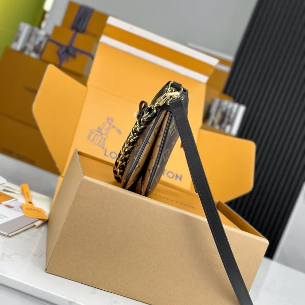 Lv-49-e6cdd9b1fc5f.webp Louis Vuitton Lv Twinny Black M46659 29cm/11.4in, Designer Handbags, Womens Purse, luxury bags