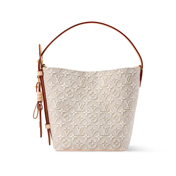 SUPERCLONE-2026-06-29T164835.194-1-fab9b9ac0ea1.webp Louis Vuitton All In BB Monogram Emblème Peuplier Motif 16cm M2A377