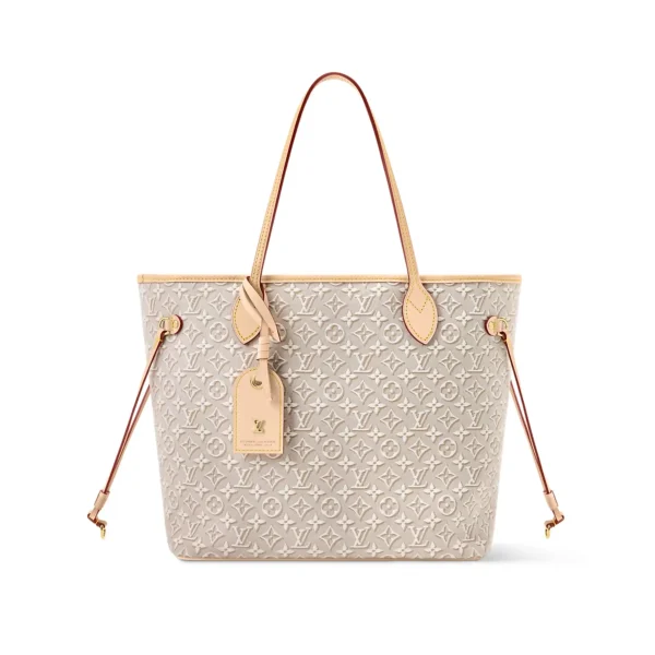 SUPERCLONE-2026-06-30T090426.076-aed7a965435a.webp Louis Vuitton Neverfull MM Monogram Emblème Peuplier Motif 47cm M2A381