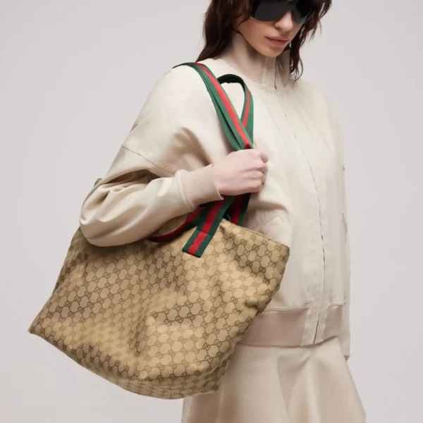 SUPERCLONE-2026-07-14T112218.852-e1407f40cb3d.webp Gucci GG Medium Tote Bag 36cm/14.2in Sand And Brown GG Canvas 875929