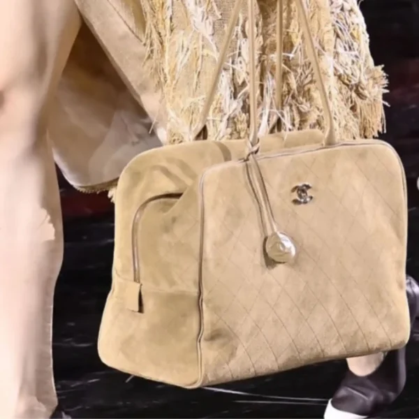 SUPERCLONE-2026-07-14T155828.341-39349be16879.webp Chanel Maxi Bowling Bag Calfskin Suede, Calfskin Leather & Gold-tone Metal Dark Beige 42cm/16.5in AS6212