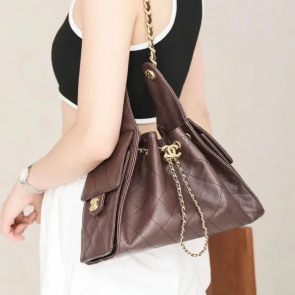 SUPERCLONE-2026-07-14T162015.834-9d95edfaf69b.webp Chanel 25 Small Size Handbag Calfskin With Grain Effect & Gold Metallic Brown 30cm/11.8in AS5293