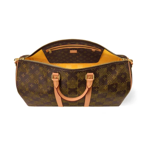SUPERCLONE-2026-08-10T165442.778.webp Louis Vuitton Keepall Bandoulière Bag 50cm/19.7in Perforated Monogram Canvas M29163
