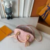 WhatsApp-Image-2026-06-29-at-14.57.54-167741a3f15f.webp Louis Vuitton Alma BB Monogram Emblème Rose Ruban Color 23.5cm M2A378