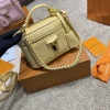 WhatsApp-Image-2026-06-30-at-09.26.49-dc09ce1dacb6.webp Louis Vuitton Vanity Chain Pouch 19cm M29051