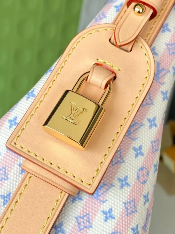 WhatsApp-Image-2026-06-30-at-10.58.47-5-96e3481f6adc.webp Louis Vuitton All In BB Bag 16cm M29115