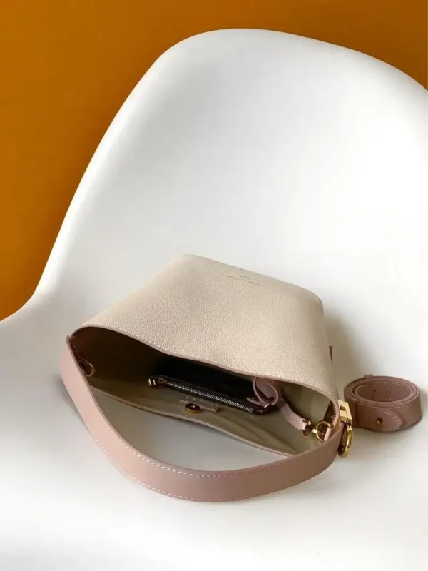 WhatsApp-Image-2026-06-30-at-11.18.13-4-0d8e397e2dd0.webp Louis Vuitton Low Key All In BB 16cm M29112