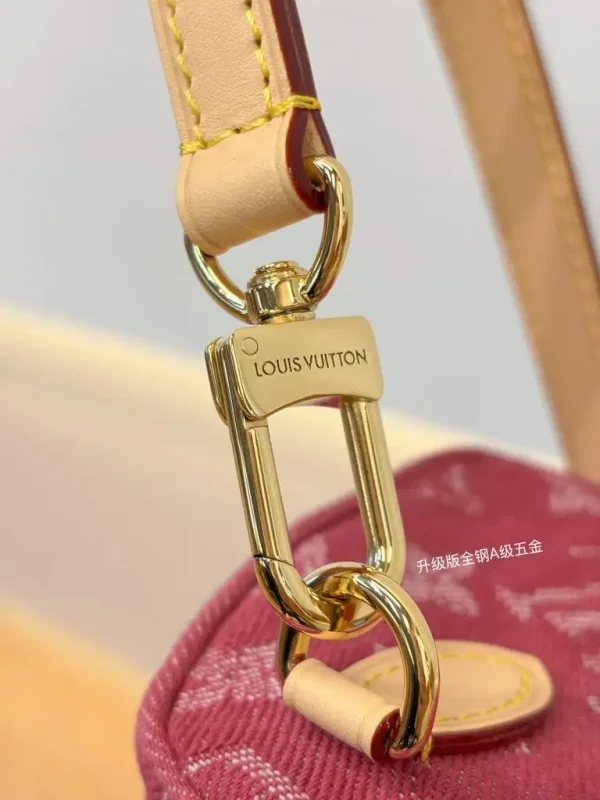 WhatsApp-Image-2026-06-30-at-11.32.47-4-fba3a79be136.webp Louis Vuitton Nano Speedy Bag Fuchsia Denim 16cm M27603