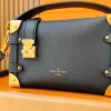 WhatsApp-Image-2026-06-30-at-17.31.08-1-d64f88193172.webp Louis Vuitton PM Side Trunk Bag Black 19cm M23817