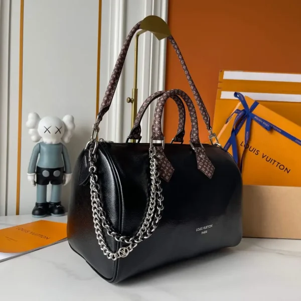 WhatsApp-Image-2026-07-01-at-11.16.00.webp Louis Vuitton Speedy Soft 30 Bag Black LV Vibe M29419