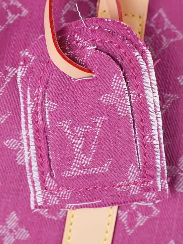 WhatsApp-Image-2026-07-01-at-11.21.22.webp Louis Vuitton Keepall 45 Bag Fuchsia Denim M27944