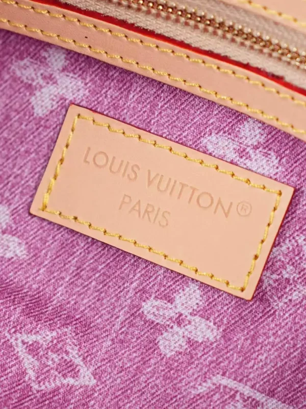 WhatsApp-Image-2026-07-01-at-11.21.23-1.webp Louis Vuitton Keepall 45 Bag Fuchsia Denim M27944