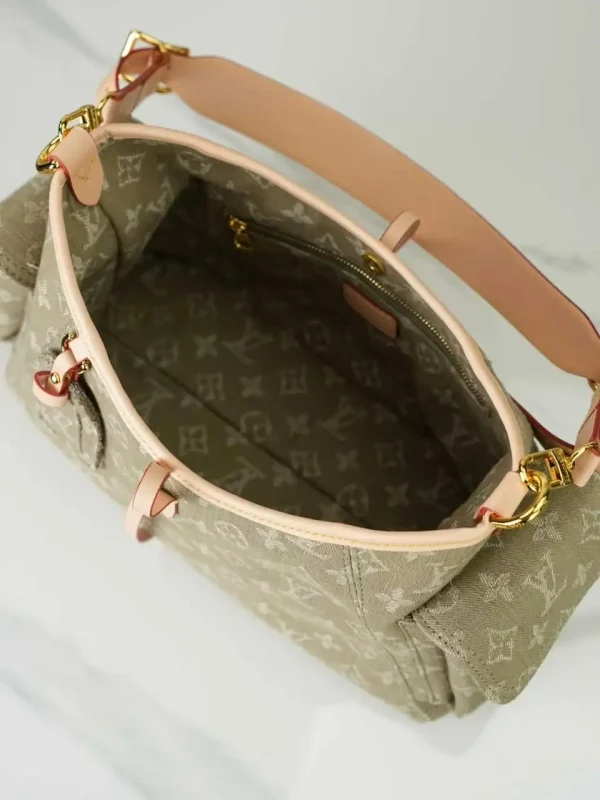 WhatsApp-Image-2026-07-01-at-13.53.19.webp Louis Vuitton Carryall Cargo PM Bag Khaki Denim 33.5cm M27623