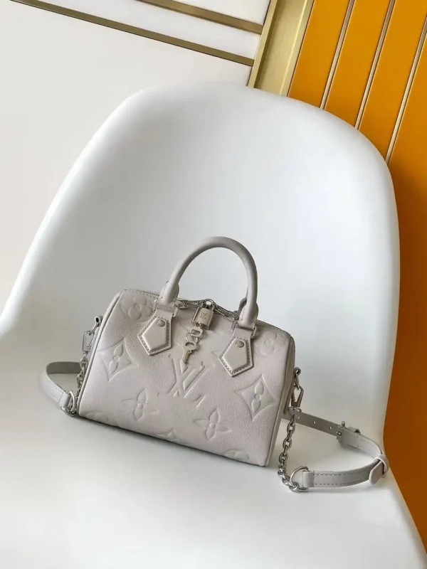 WhatsApp-Image-2026-07-01-at-14.02.30.webp Louis Vuitton Speedy 20 Bag Brume Grey 16cm M28343