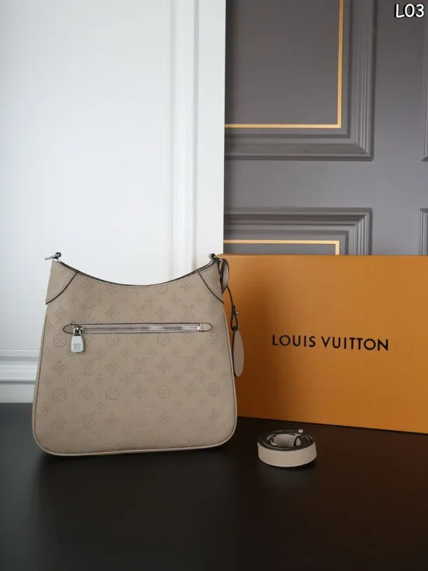 WhatsApp-Image-2026-07-01-at-15.47.59.webp Louis Vuitton All Around PM Bag Galet Grey 25cm M27336